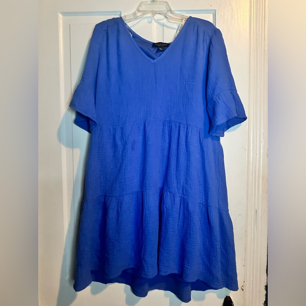 blue dress